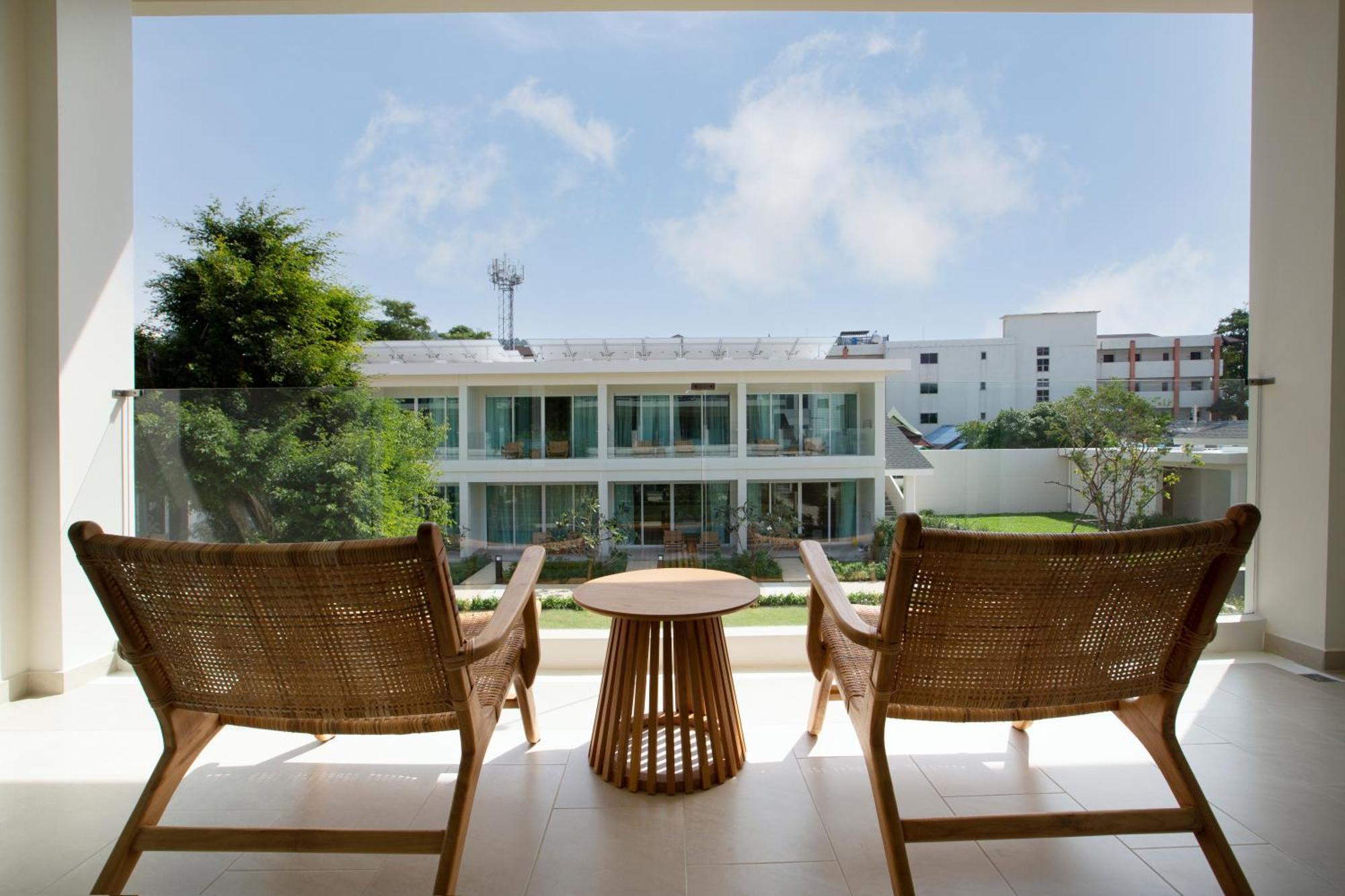 Niranapa Boutique Resort Kata-part Kültér fotó