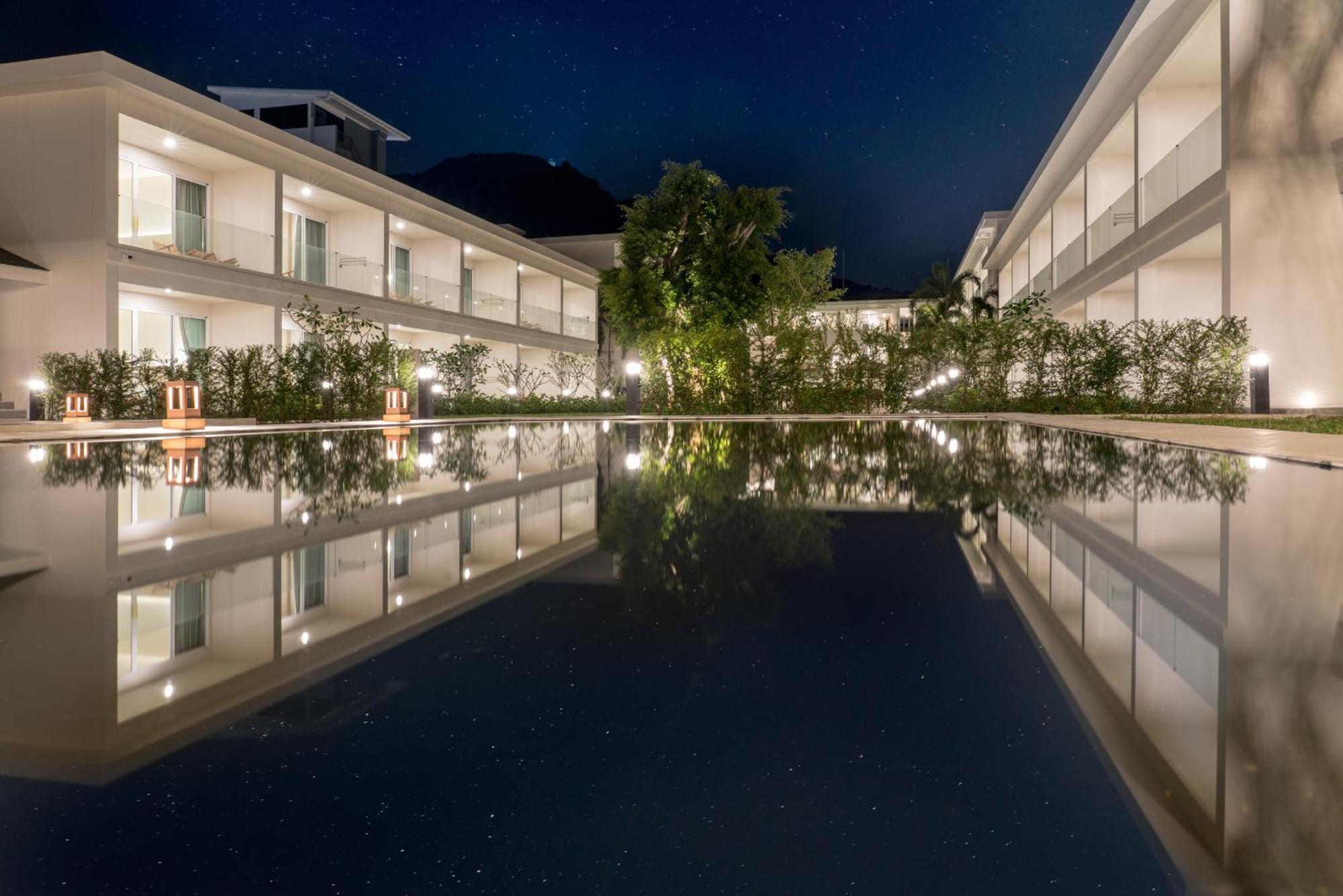 Niranapa Boutique Resort Kata-part Kültér fotó